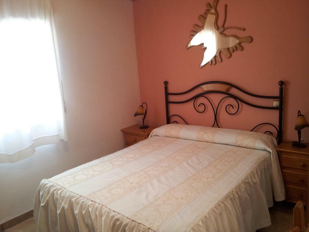 Casa Rural Santa Barbara Гихо-де-Санта-Барбара Экстерьер фото