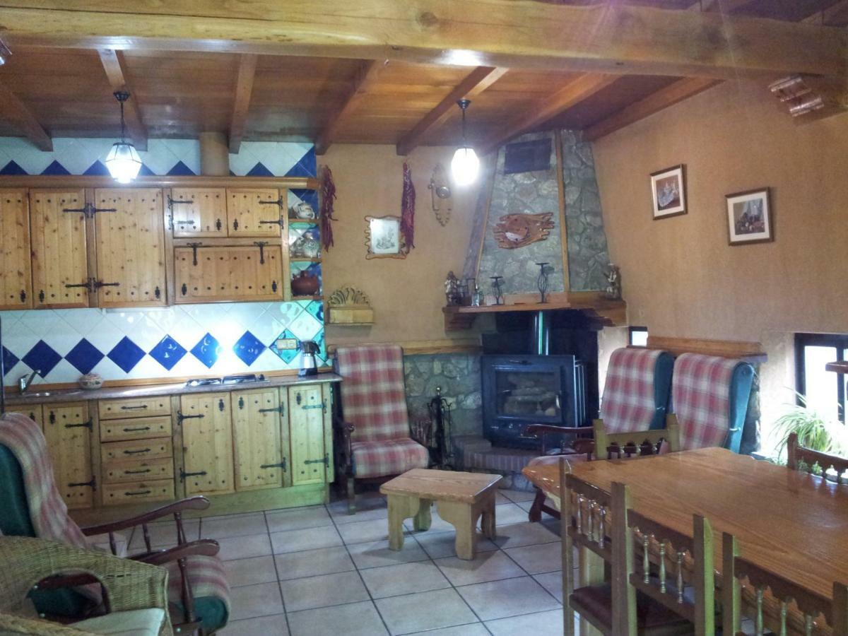 Casa Rural Santa Barbara Гихо-де-Санта-Барбара Экстерьер фото